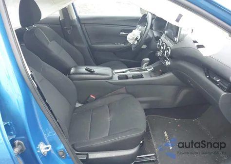 2024 Nissan Sentra Sv Xtronic Cvt z USA, uszkodzony, nr VIN 3N1AB8CV1RY216076